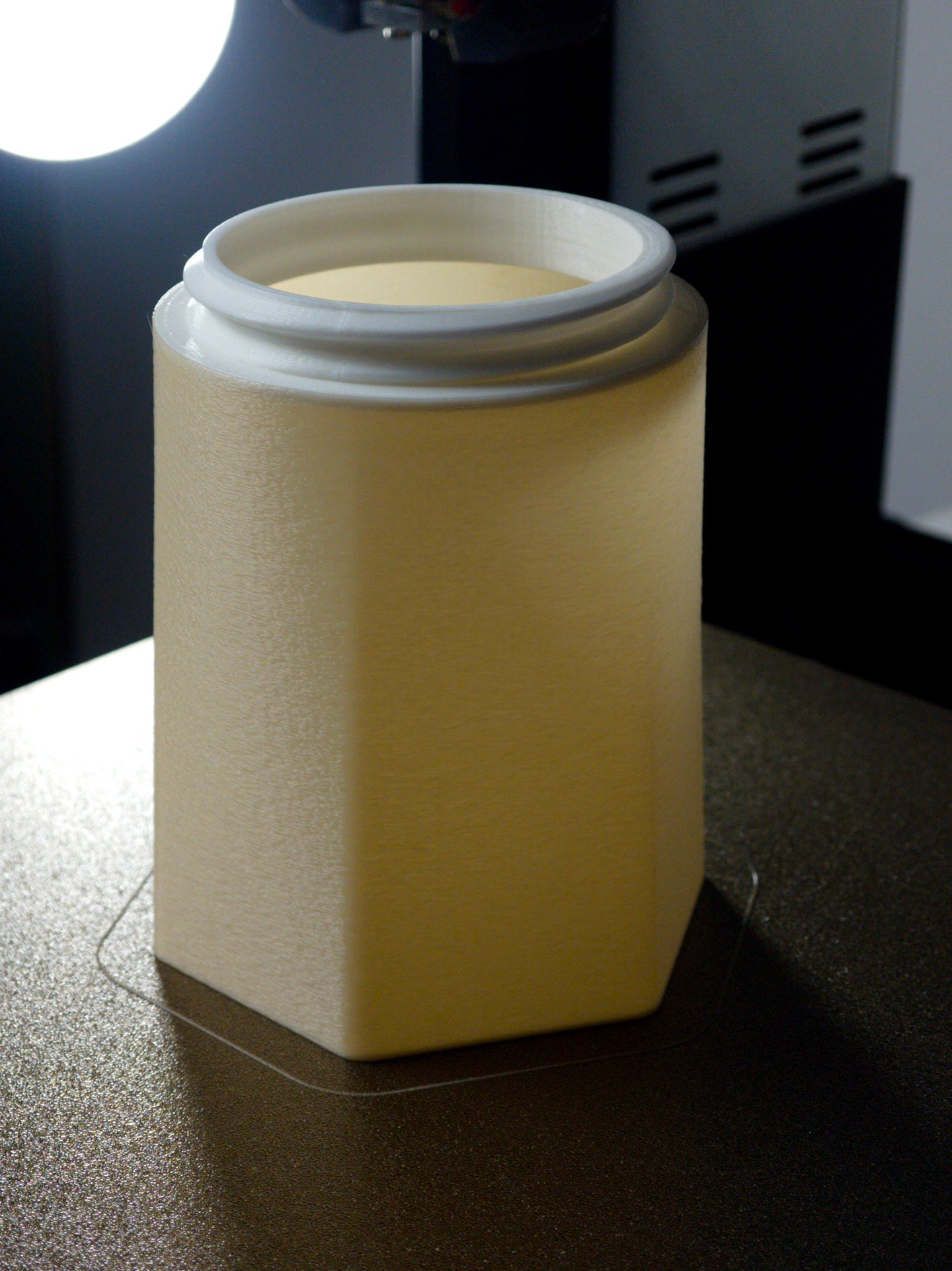 STL Table lamp with Shade. 3D-printed Customizable Home Lighting. E27 socket