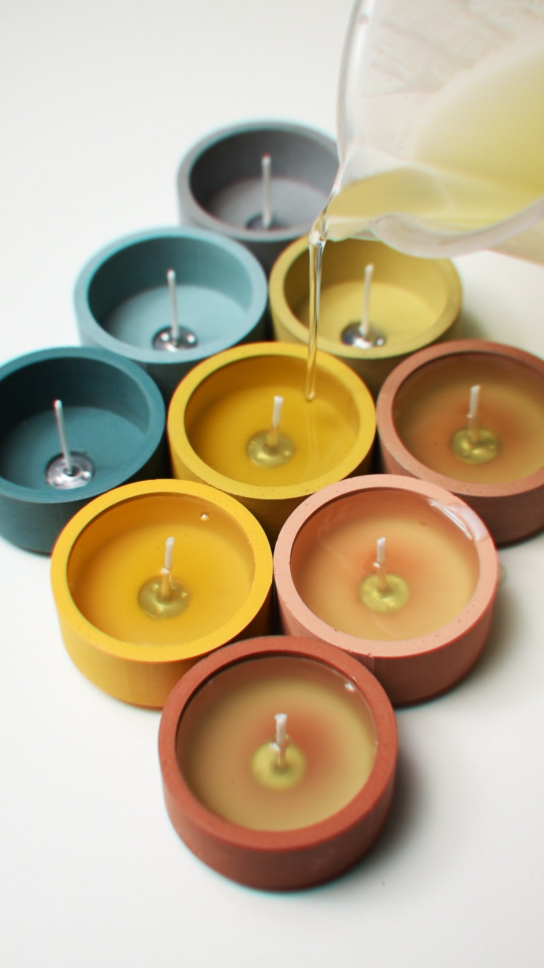 Tealight Сandles Colection — 3D-printed Silicone Mold Housing Frame (STL Files)