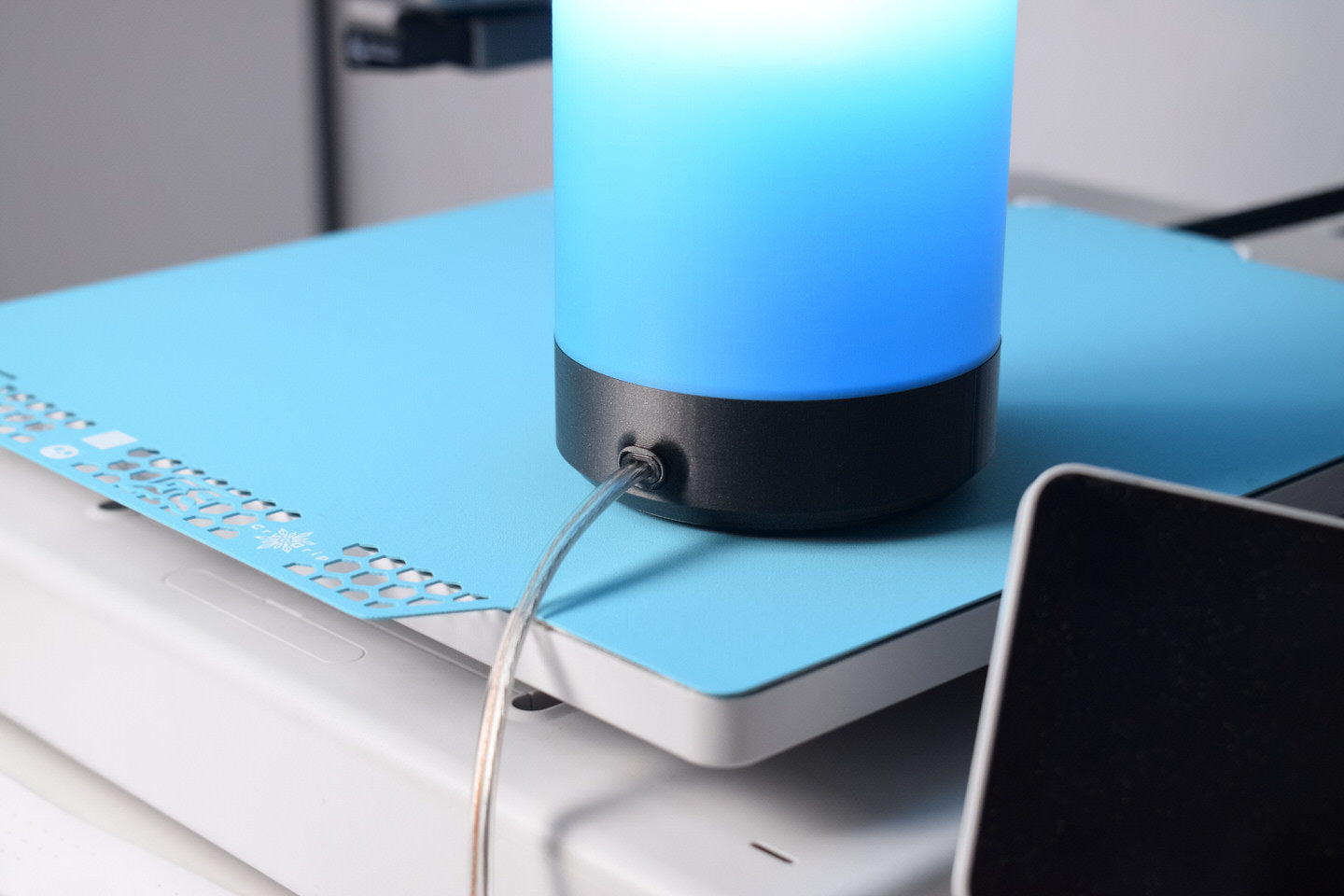 STL Table lamp with Shade. 3D-printed Customizable Home Lighting. E27 socket