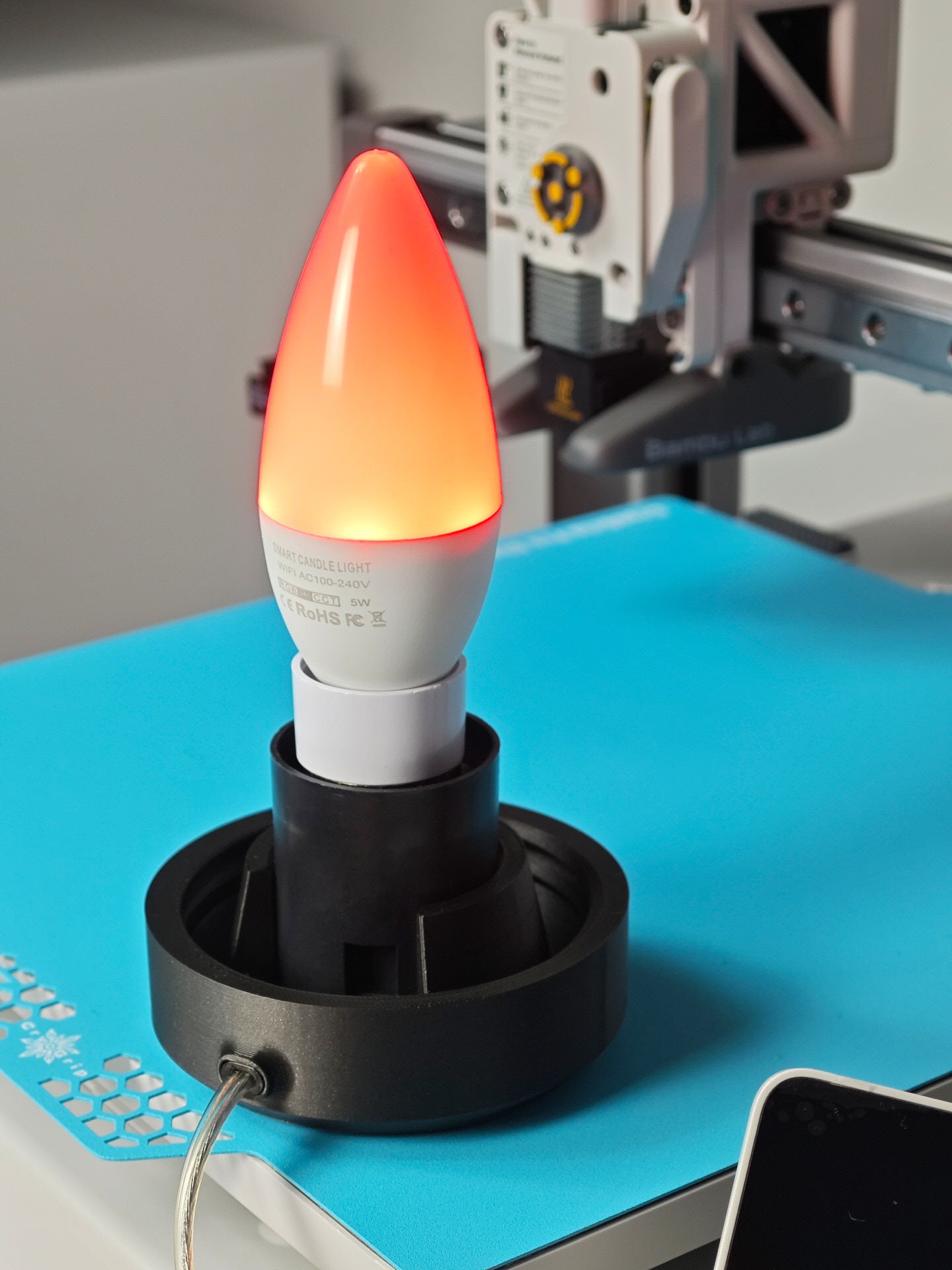 STL Table lamp with Shade. 3D-printed Customizable Home Lighting. E27 socket