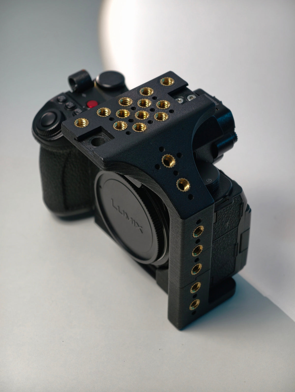 3D-Print Cage for LUMIX S5II/S5IIX/G9II Arca-Swiss base, NATO rails, 1/4" Threaded inserts