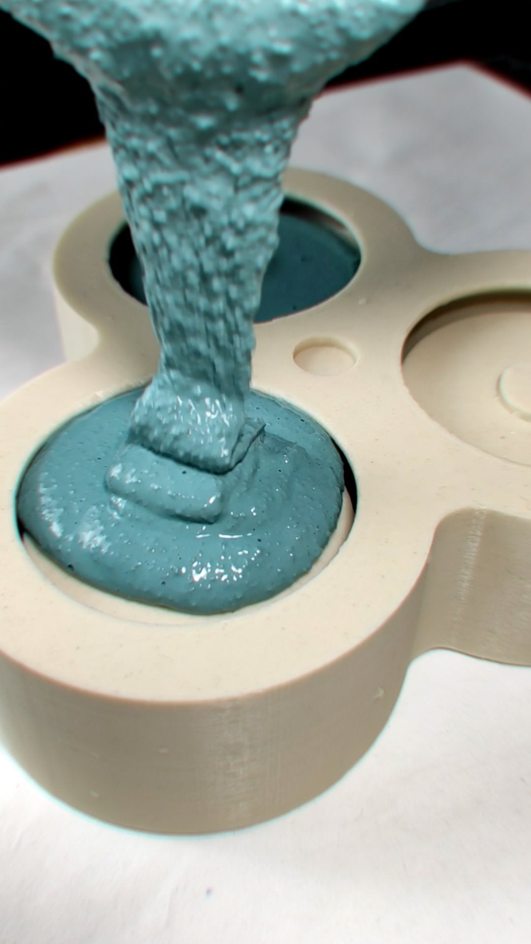 Tealight Сandles Colection — 3D-printed Silicone Mold Housing Frame (STL Files)